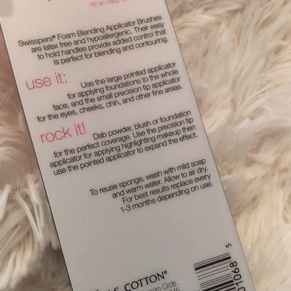 Swisspers Start 2 Finish Blend & Contour Applicators 2 Shapes Sizes Foam - Picture 7 of 12